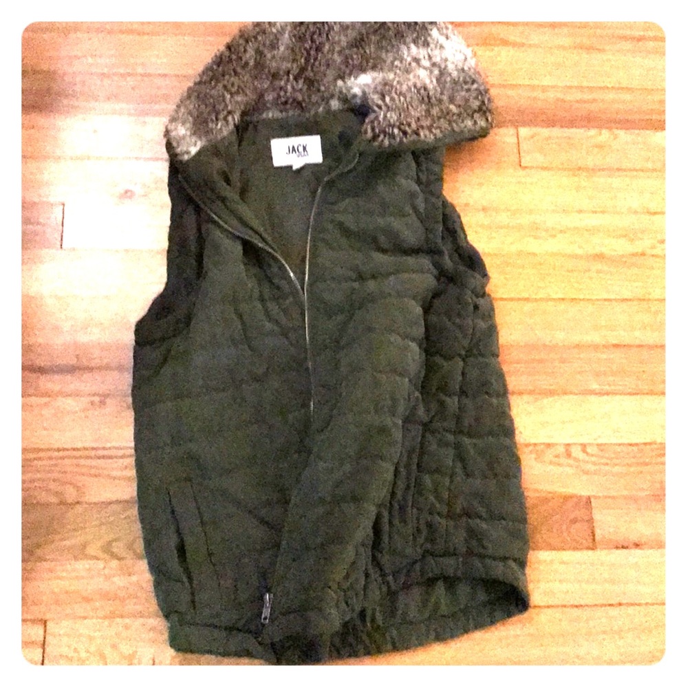 Green Sleeveless Vest